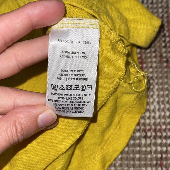 Anthropologie // Maeve Horizons Tee {Yellow}🌛 - Picture 10 of 13